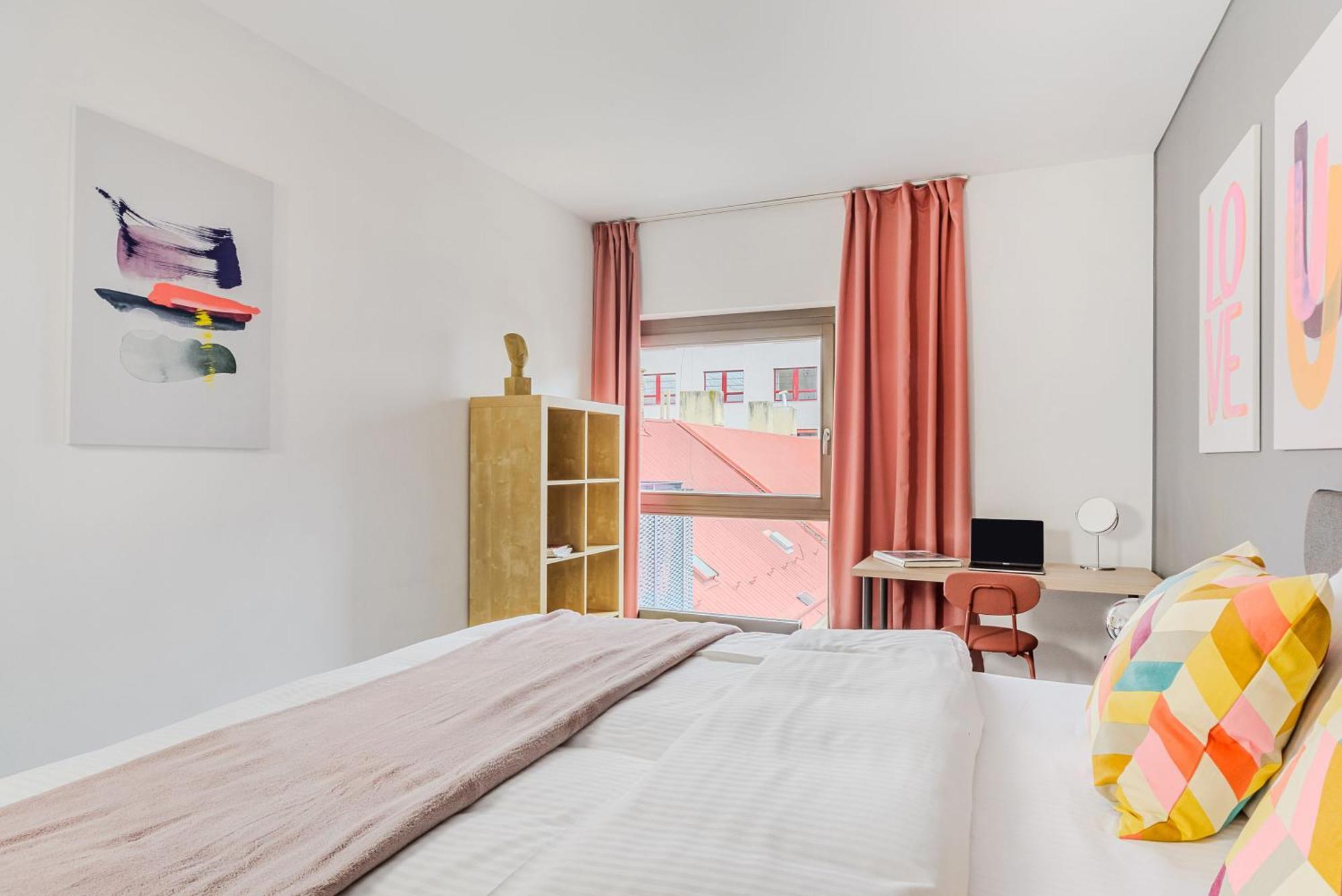 Apartments With Large Balcony, Parking Praha Eksteriør bilde